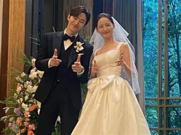 少女時代 ユナ 結婚 報道 取り違え